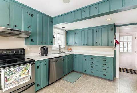 35 Pinehurst Dr, Wareham, MA 02571 photo 5