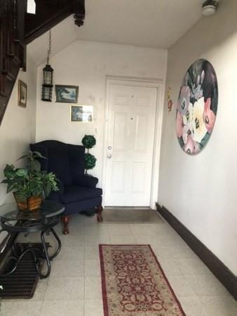 46 Ringgold St, Springfield, MA 01107 photo 5