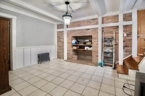 48 Eloise St, Springfield, MA 01118 photo 7