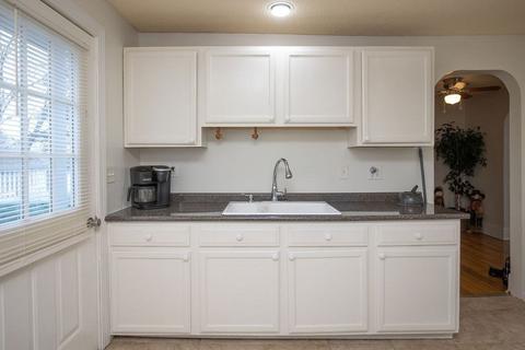 241 E Main St, Chicopee, MA 01020 photo 3