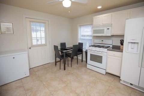 241 E Main St, Chicopee, MA 01020 photo 5