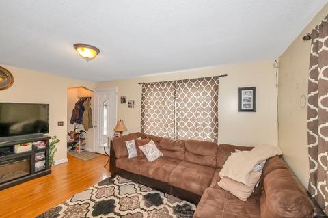 62 Pear, Springfield, MA 01109 photo 6