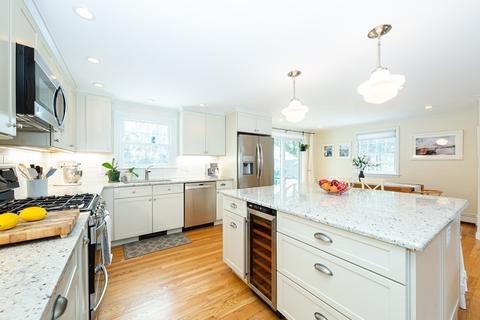 9 Morton Rd, Arlington, MA 02476 photo 4