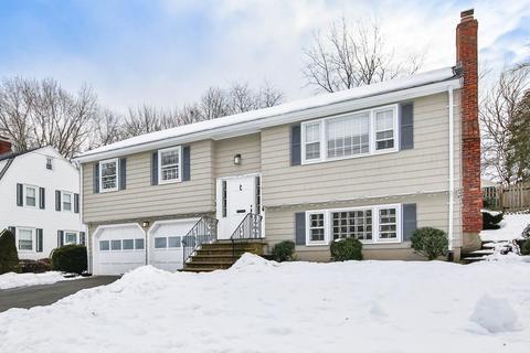 9 Morton Rd, Arlington, MA 02476 photo 1