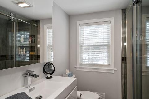 186 Robert Rd, Dedham, MA 02026 photo 11