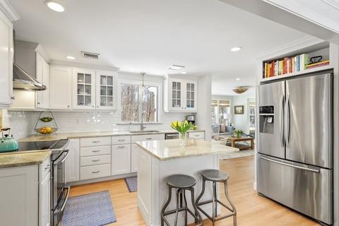 30 Independence Ln, Hingham, MA 02043 photo 13