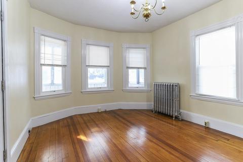 29 Fairview St, Dedham, MA 02026 photo 10