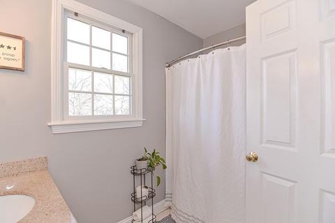 262 Dexter St, Fall River, MA 02720 photo 28