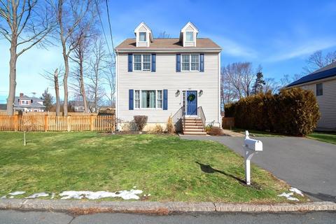 262 Dexter St, Fall River, MA 02720 photo 1