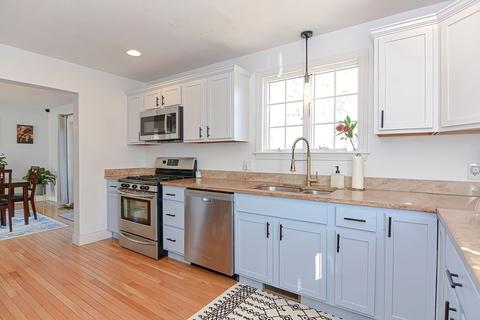 262 Dexter St, Fall River, MA 02720 photo 8