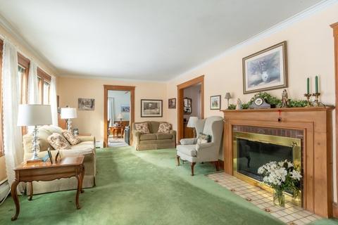 72 Prince St, Needham, MA 02492 photo 3