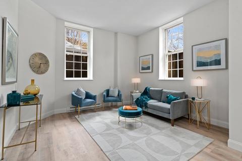 65 Glen Rd #H2, Brookline, MA 02445 photo 3