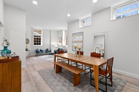 65 Glen Rd #H2, Brookline, MA 02445 photo 5