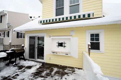 17 Pilgrim Rd, Milton, MA 02186 photo 2