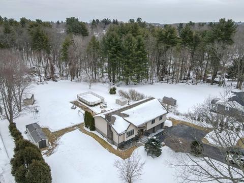 685 Hildreth St, Dracut, MA 01826 photo 2