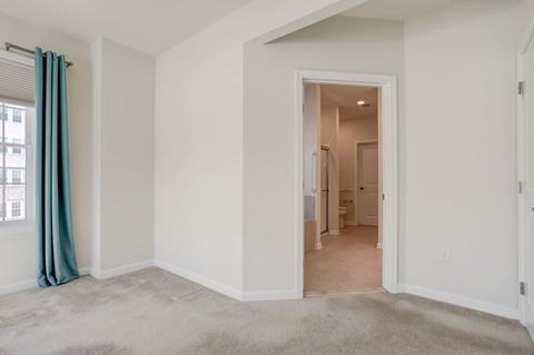 7 Augustus Ct #2006, Reading, MA 01867 photo 13