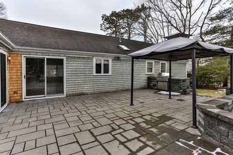 111 Nottingham Dr, Barnstable, MA 02632 photo 30