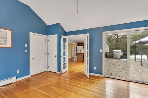 111 Nottingham Dr, Barnstable, MA 02632 photo 17