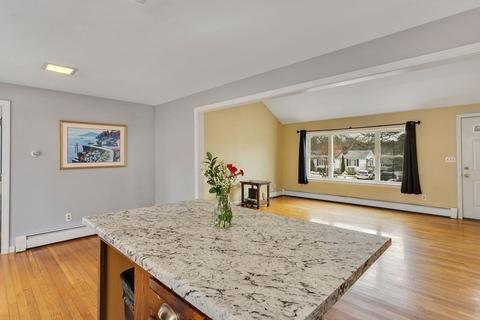 111 Nottingham Dr, Barnstable, MA 02632 photo 12