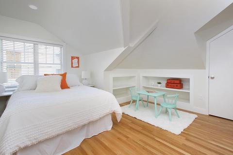 140 Sumner Rd #2, Brookline, MA 02445 photo 10