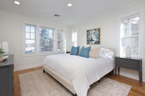 140 Sumner Rd #2, Brookline, MA 02445 photo 9