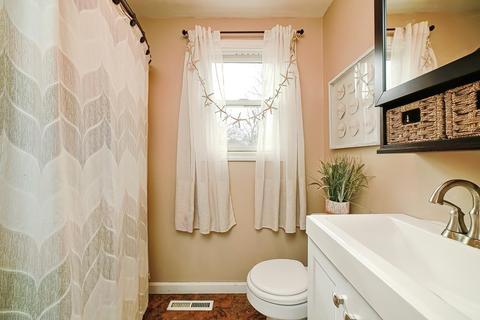 44 County Rd, Mashpee, MA 02649 photo 9