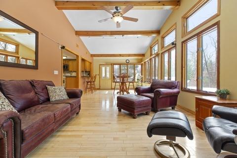 2 Spring Ln, Framingham, MA 01701 photo 7