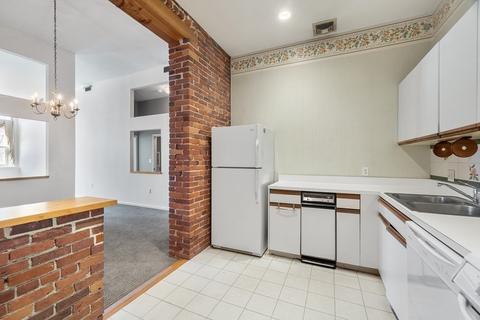 66 Haskell St #2W, Beverly, MA 01915 photo 9