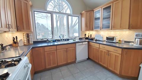 48 Indiana Ter, Newton, MA 02464 photo 11