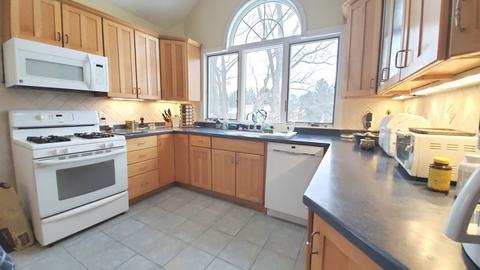 48 Indiana Ter, Newton, MA 02464 photo 9