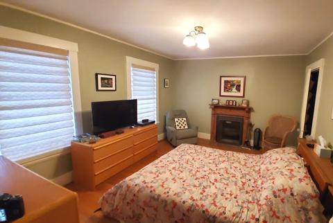 48 Indiana Ter, Newton, MA 02464 photo 14