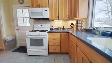 48 Indiana Ter, Newton, MA 02464 photo 10