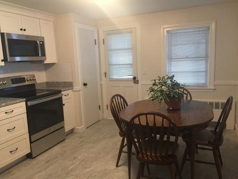 12 Harding Rd, Wakefield, MA 01880 photo 2