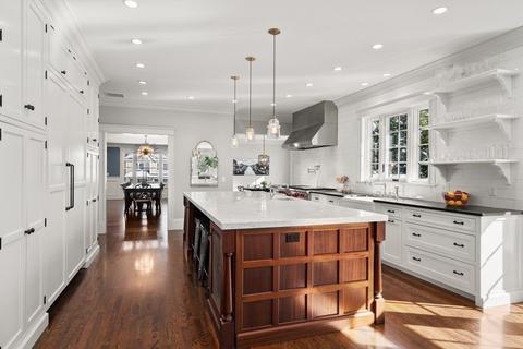16 Pine St, Wellesley, MA 02481 photo 7
