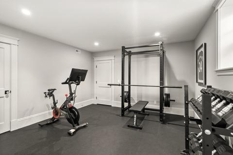 16 Pine St, Wellesley, MA 02481 photo 22