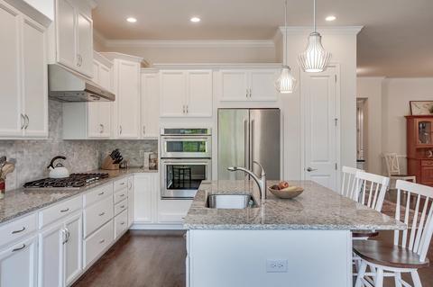 68 Pine Tree Dr, Methuen, MA 01844 photo 6