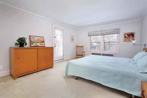 136 Willard Rd, Brookline, MA 02445 photo 9
