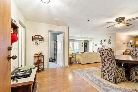 39 Parlin St #105, Everett, MA 02149 photo 3