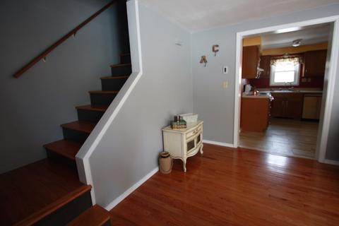 28 El Caney Rd, Worcester, MA 01603 photo 10