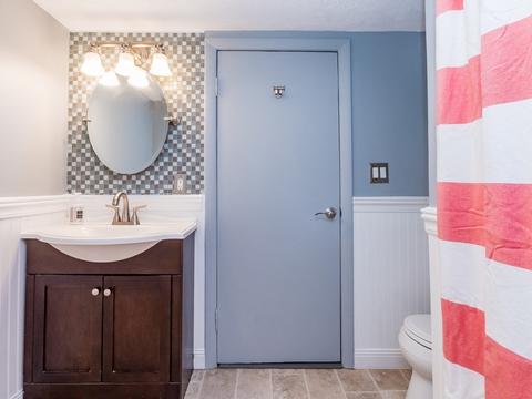 26 Humphrey St, Lowell, MA 01850 photo 17
