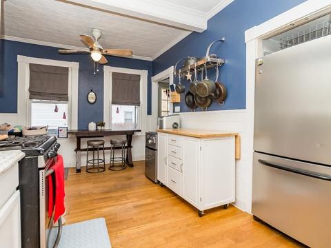 26 Humphrey St, Lowell, MA 01850 photo 8