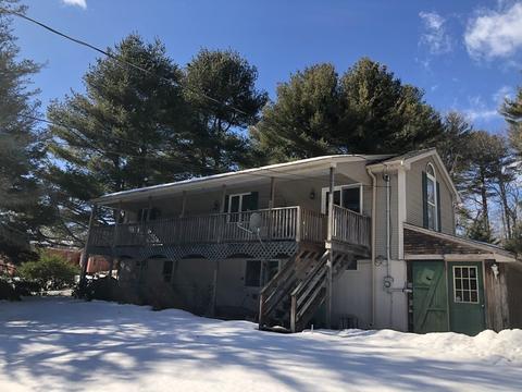 16 Hopkinton Rd, Upton, MA 01568 photo 1
