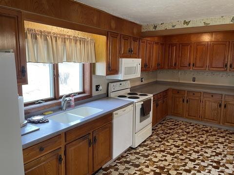 193 Grant Ave, Dedham, MA 02026 photo 6