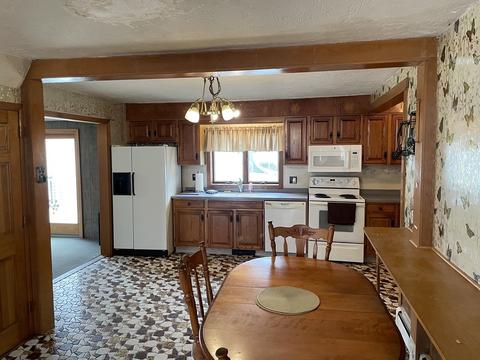 193 Grant Ave, Dedham, MA 02026 photo 3