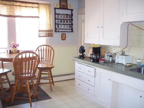 22 Nelson St, Webster, MA 01570 photo 9