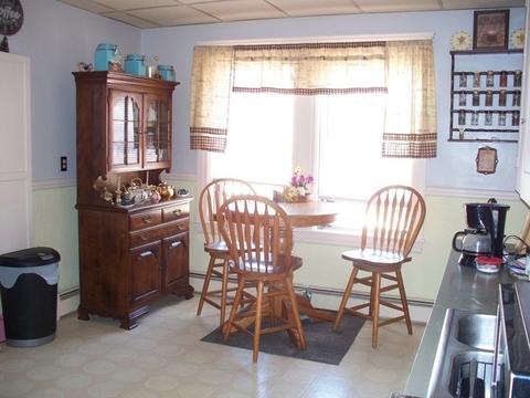 22 Nelson St, Webster, MA 01570 photo 6