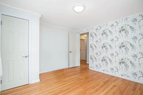 124 Joan St, Springfield, MA 01129 photo 16