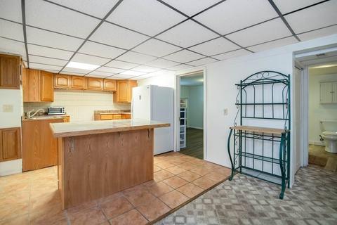 124 Joan St, Springfield, MA 01129 photo 20