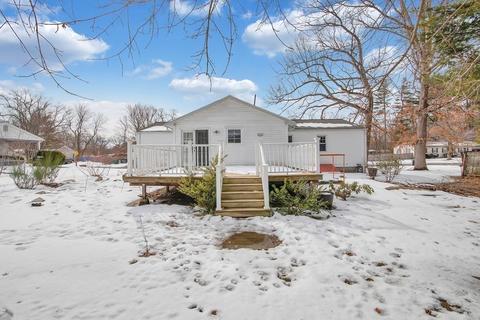 124 Joan St, Springfield, MA 01129 photo 32