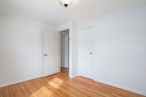 124 Joan St, Springfield, MA 01129 photo 18